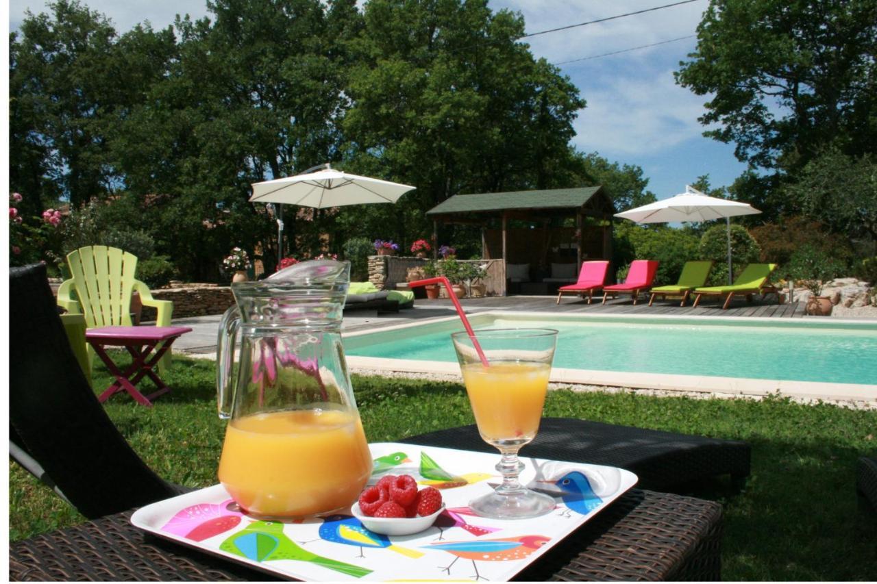 Bed and Breakfast Le Mas Des Pierres Blanches Венаск Екстер'єр фото
